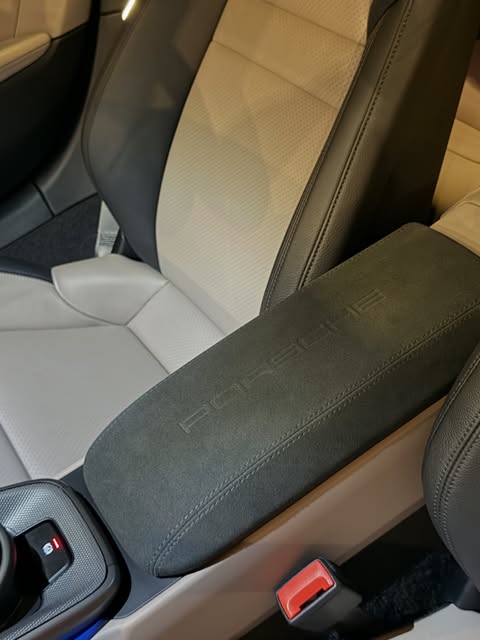 PORSCHE 911 CARRERA 992.2 - Imagem 15