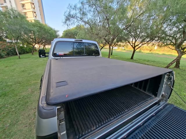 FORD F-250 XLT-L - Imagem 15