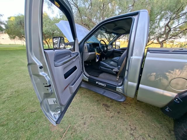 FORD F-250 XLT-L - Imagem 9