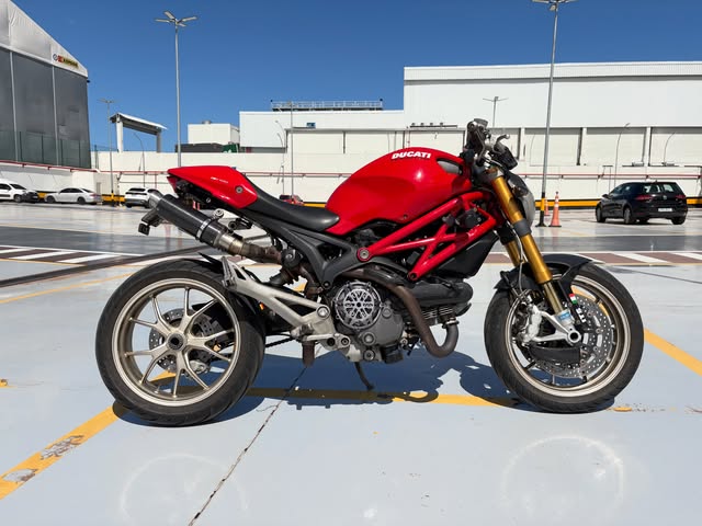 DUCATI MONSTER 1100 S - Imagem 2
