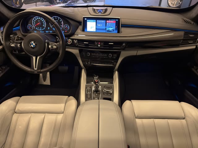 BMW X6 M - Imagem 9