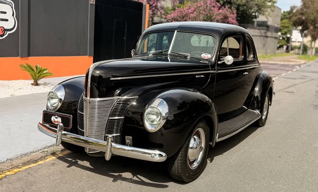 FORD COUPE DE LUXE - Imagem 3