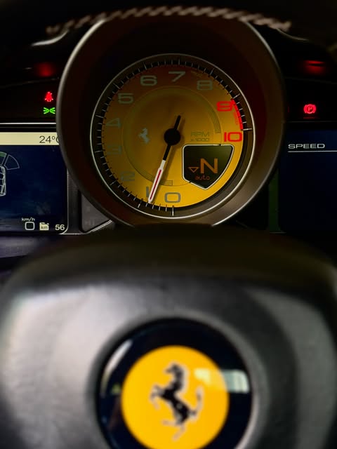 FERRARI 458 ITALIA NOVITEC ROSSO - Imagem 10