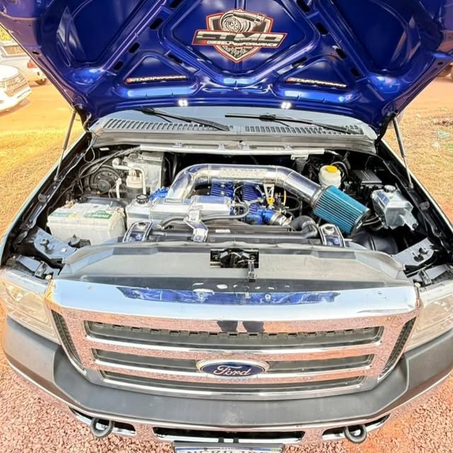 FORD F-250 XLT-L - Imagem 9