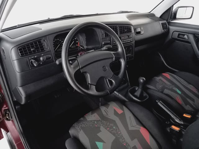 VOLKSWAGEN GOLF GTI - Imagem 7