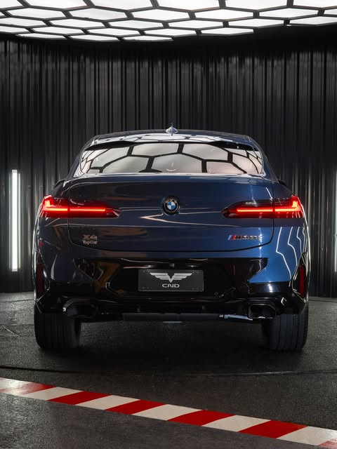 BMW X4 M40I - Imagem 11