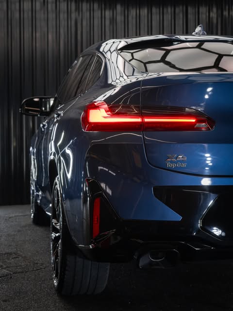 BMW X4 M40I - Imagem 13