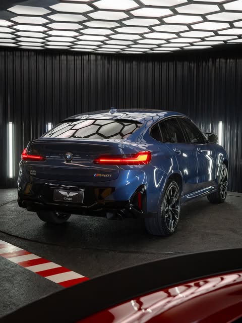 BMW X4 M40I - Imagem 15