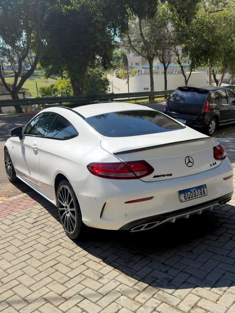 MERCEDES-BENZ C 43 AMG - Imagem 2