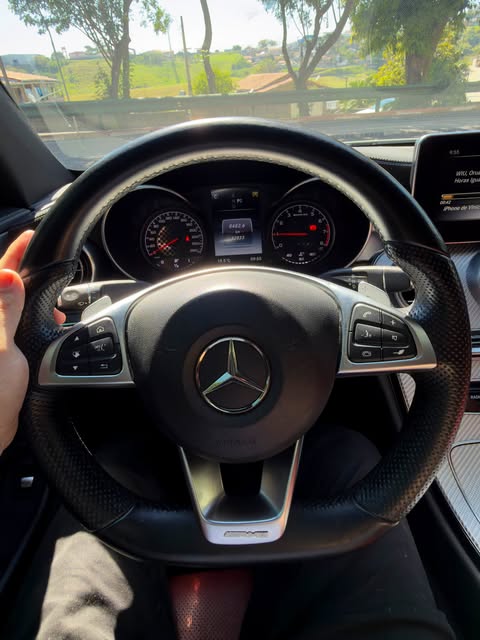 MERCEDES-BENZ C 43 AMG - Imagem 11