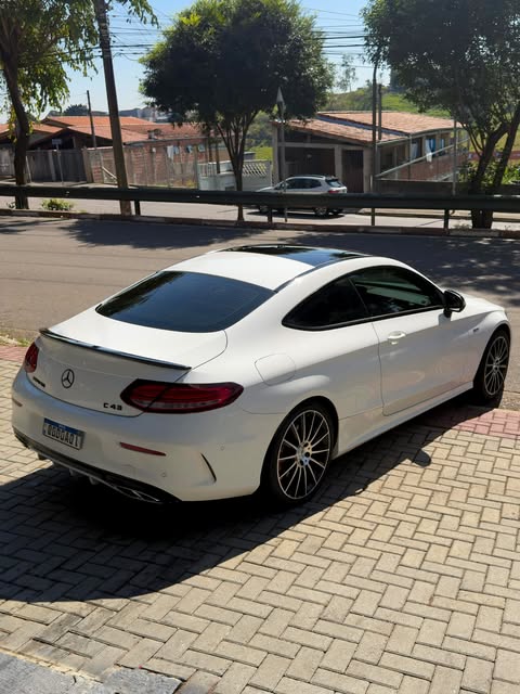 MERCEDES-BENZ C 43 AMG - Imagem 4