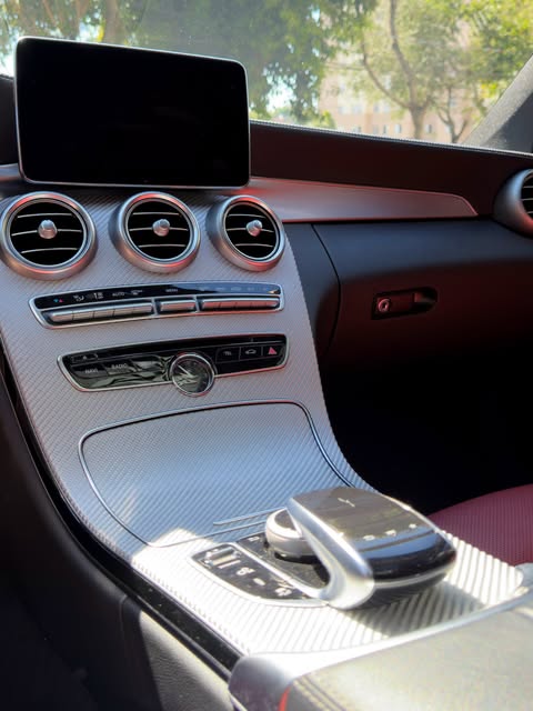 MERCEDES-BENZ C 43 AMG - Imagem 9