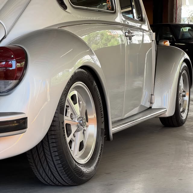 VOLKSWAGEN FUSCA SÉRIE PRATA - Imagem 3