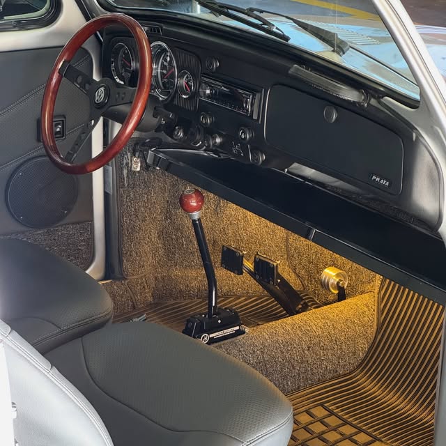 VOLKSWAGEN FUSCA SÉRIE PRATA - Imagem 9