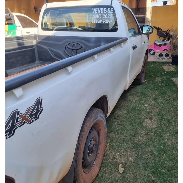 TOYOTA HILUX - Imagem 6
