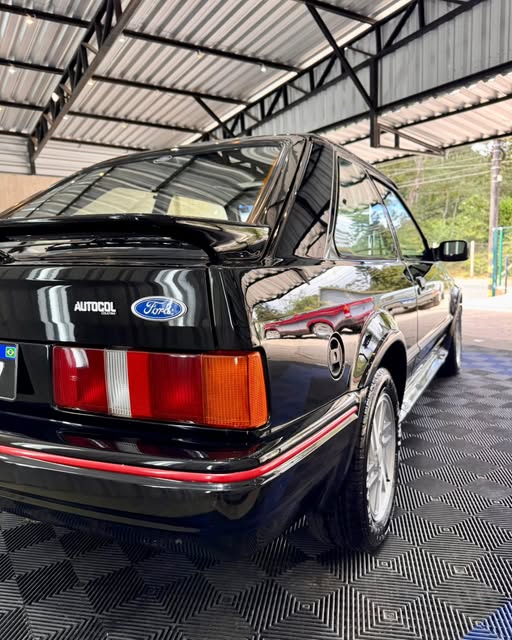 FORD ESCORT XR3 - Imagem 7
