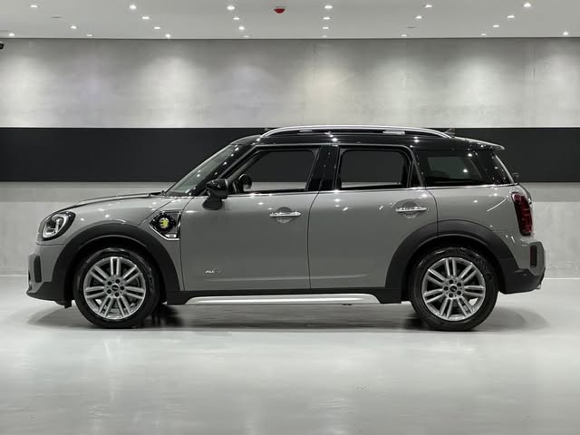 MINI COUNTRYMAN COOPER S E EXCLUSIVE ALL4 TWINPOWER - Imagem 10