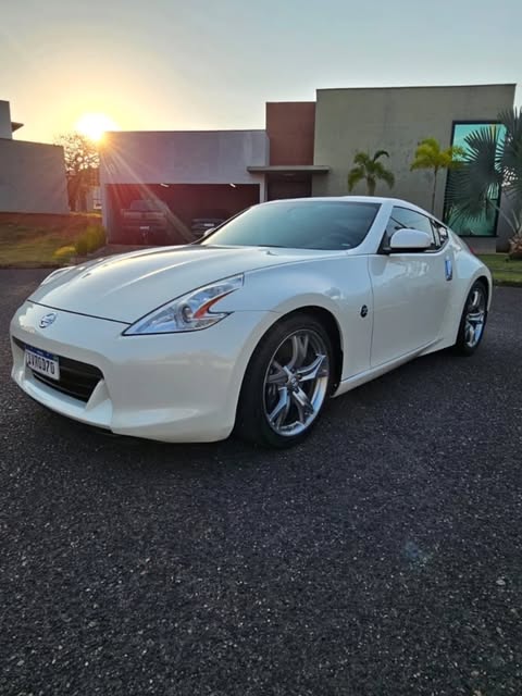 NISSAN 370Z SPORT PACKAGE - Imagem 2