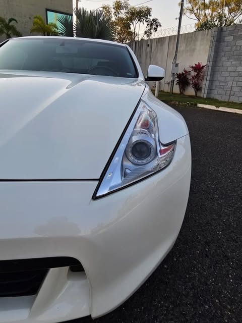 NISSAN 370Z SPORT PACKAGE - Imagem 11