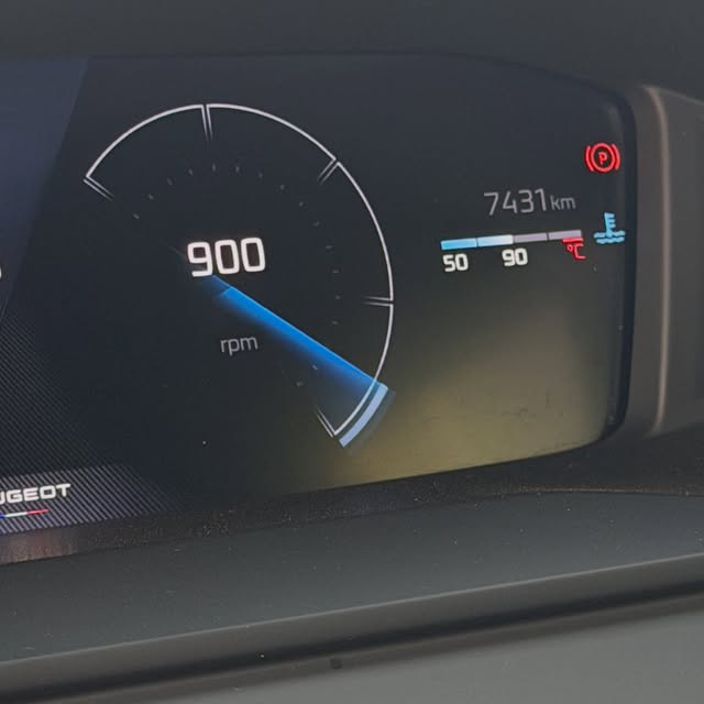 PEUGEOT 2008 ALLURE - Imagem 2