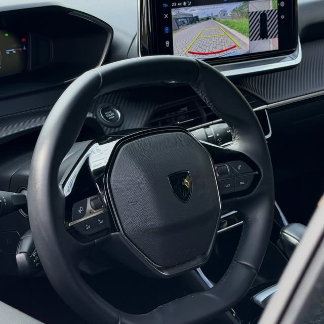 PEUGEOT 2008 ALLURE - Imagem 4