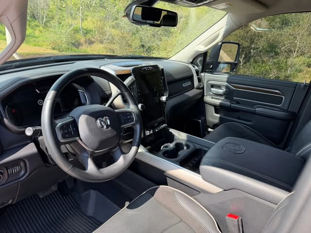 RAM 2500 LARAMIE - Imagem 7