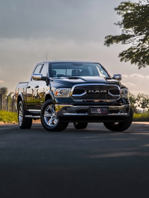 RAM 1500 LARAMIE 5.7 V8 - Imagem 1