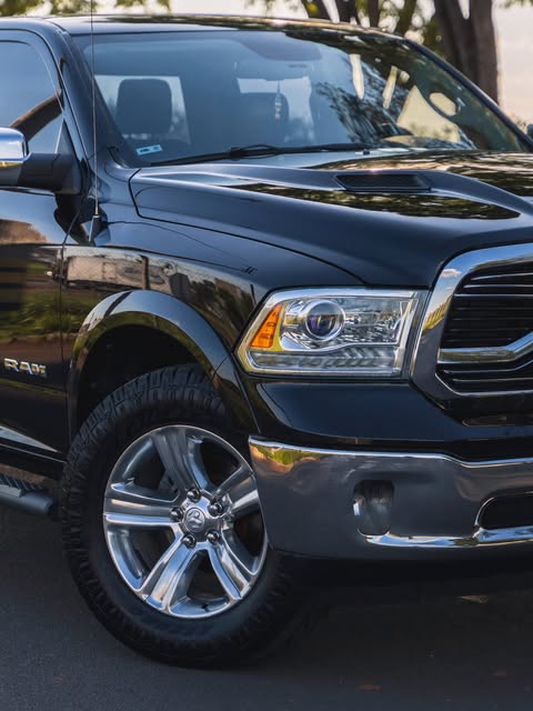 RAM 1500 LARAMIE 5.7 V8 - Imagem 5