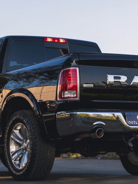 RAM 1500 LARAMIE 5.7 V8 - Imagem 9