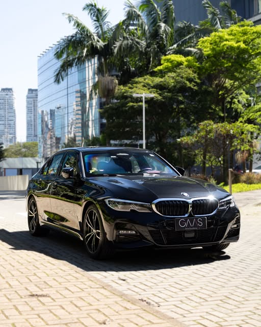 BMW 330I M SPORT - Imagem 3