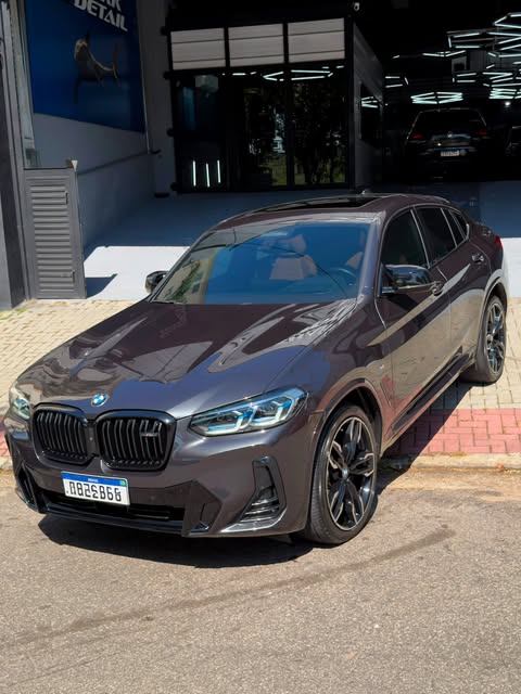 BMW X4 M40I - Imagem 1