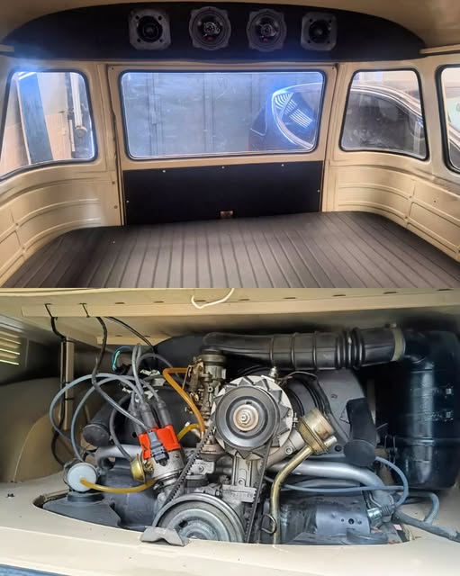 VOLKSWAGEN KOMBI - Imagem 9