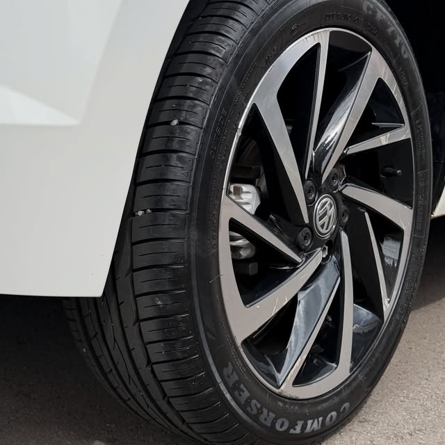 VOLKSWAGEN POLO HIGHLINE - Imagem 6