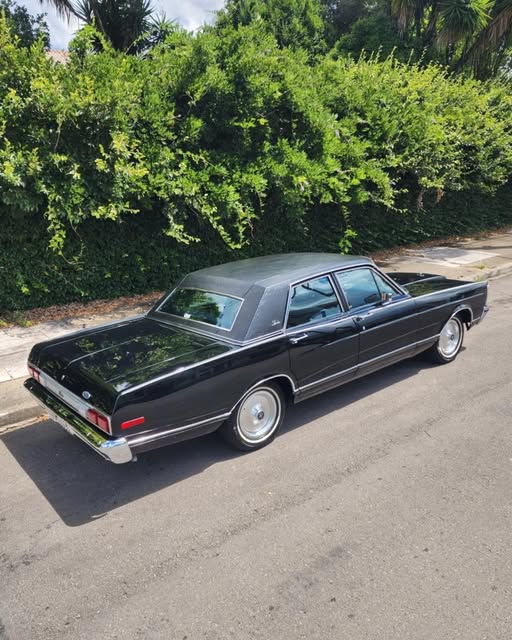 FORD LANDAU - Imagem 3