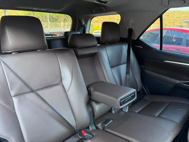 TOYOTA HILUX SW4 SRX - Imagem 8