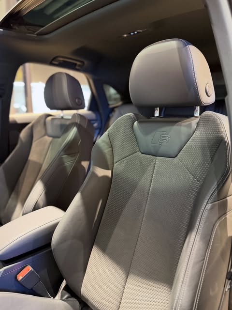 AUDI Q3 SPORTBACK PERFORMANCE BLACK - Imagem 6