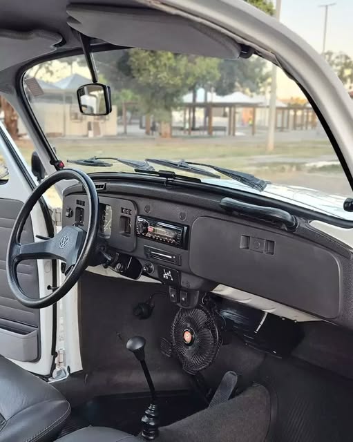 VOLKSWAGEN FUSCA - Imagem 11