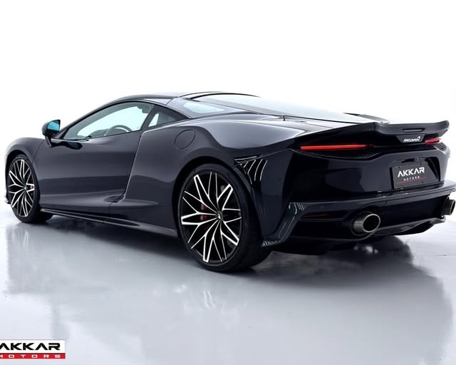 MCLAREN GT - Imagem 8