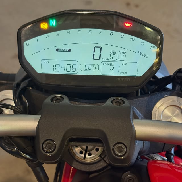 DUCATI MONSTER 821 - Imagem 5