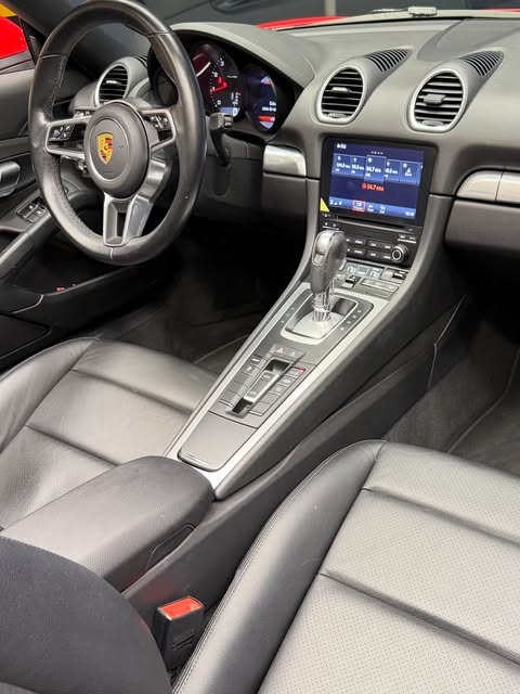 PORSCHE 718 BOXSTER - Imagem 9