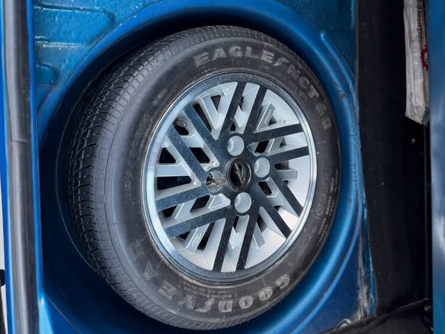 FORD ESCORT XR3 - Imagem 18