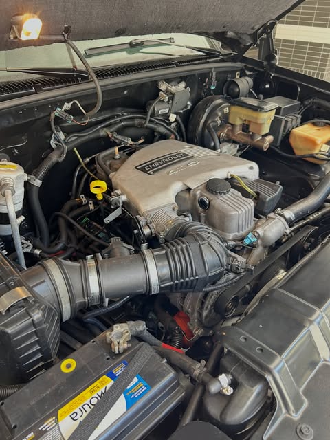 CHEVROLET SILVERADO DLX - Imagem 11