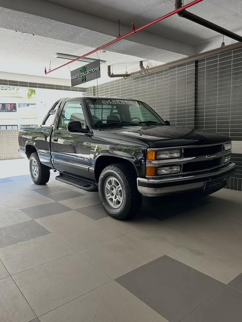 CHEVROLET SILVERADO DLX - Imagem 3
