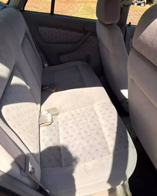 VOLKSWAGEN GOL CONFORTILINE - Imagem 6