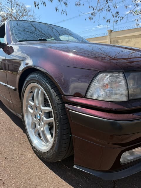 BMW 325I - Imagem 4