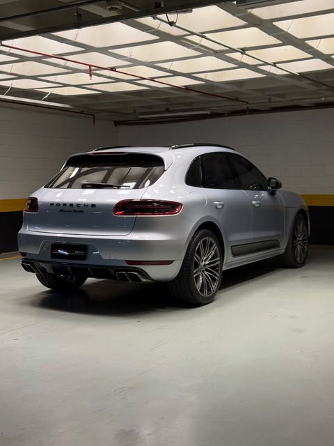 PORSCHE MACAN TURBO - Imagem 6
