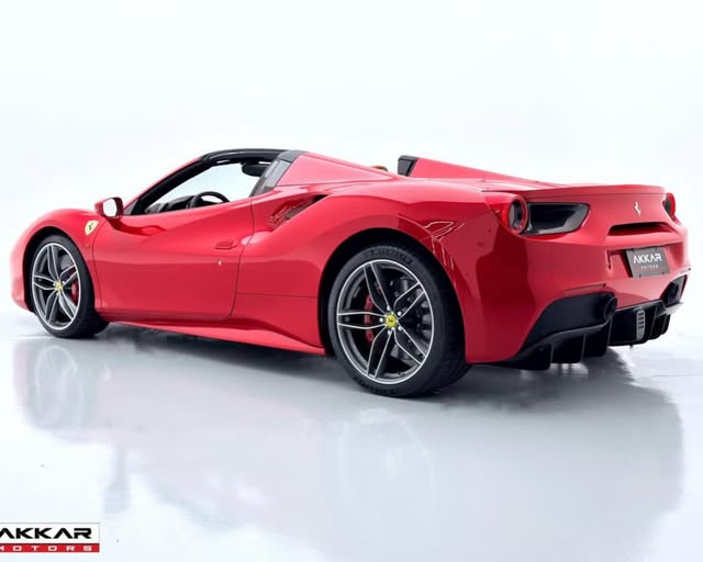 FERRARI 488 SPIDER - Imagem 2