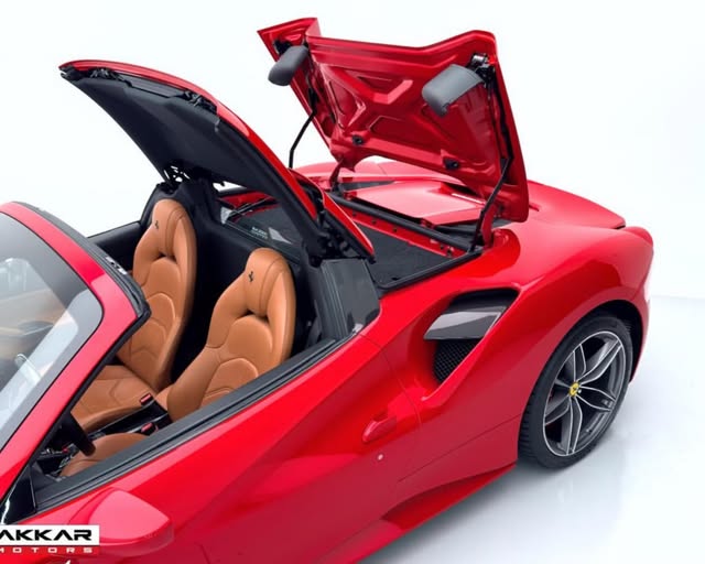 FERRARI 488 SPIDER - Imagem 6