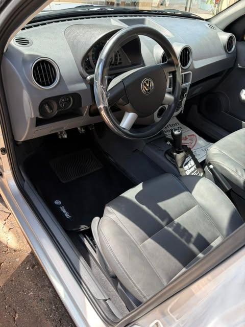 VOLKSWAGEN SAVEIRO SUPER SURF - Imagem 18