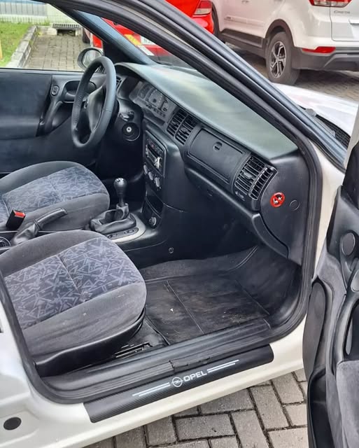 CHEVROLET VECTRA - Imagem 7